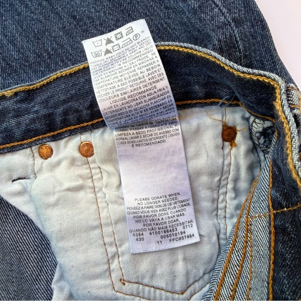Men’s 2010 Levi’s 501 Button Fly Jeans Size 32x36 New With Tags​​ - Picture 8 of 10